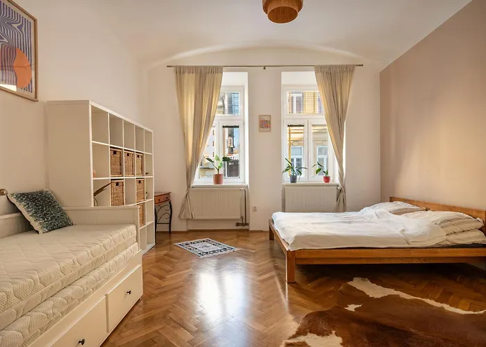 Spacious Flat With Courtyard * Košice